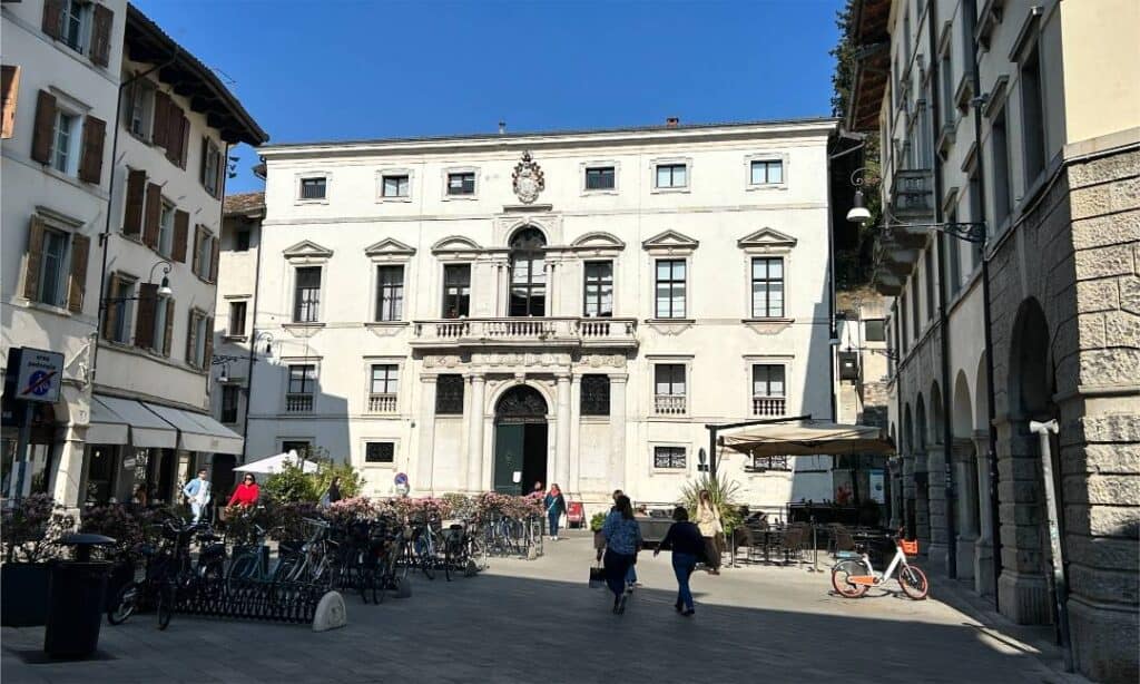 Biblioteca Civica Vincenzo Joppi