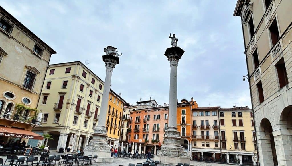 Vicenza: Andrea Palladio A Monumentální Renesanční Architektura 9 Piazza dei Signori, Veneto Info Magazine